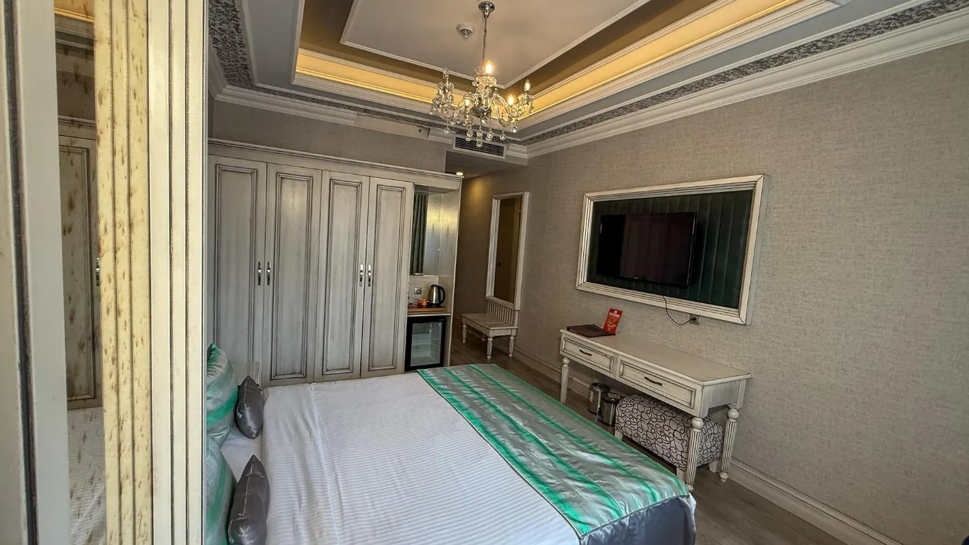 Manesol Old City Bosphorus Istanbul Hotel