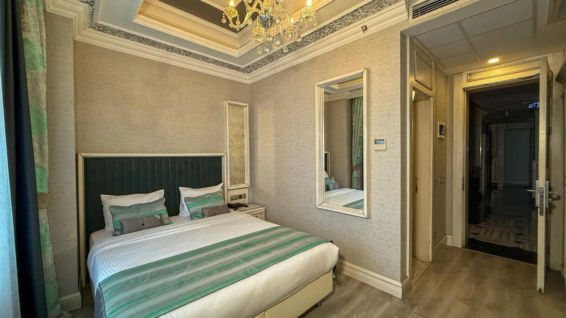 Manesol Old City Bosphorus İstanbul Otel